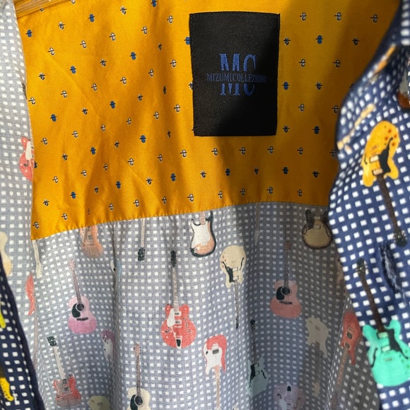 Mizumi‎ Couture Guitar Dress Shirt - Picture 10 of 12
